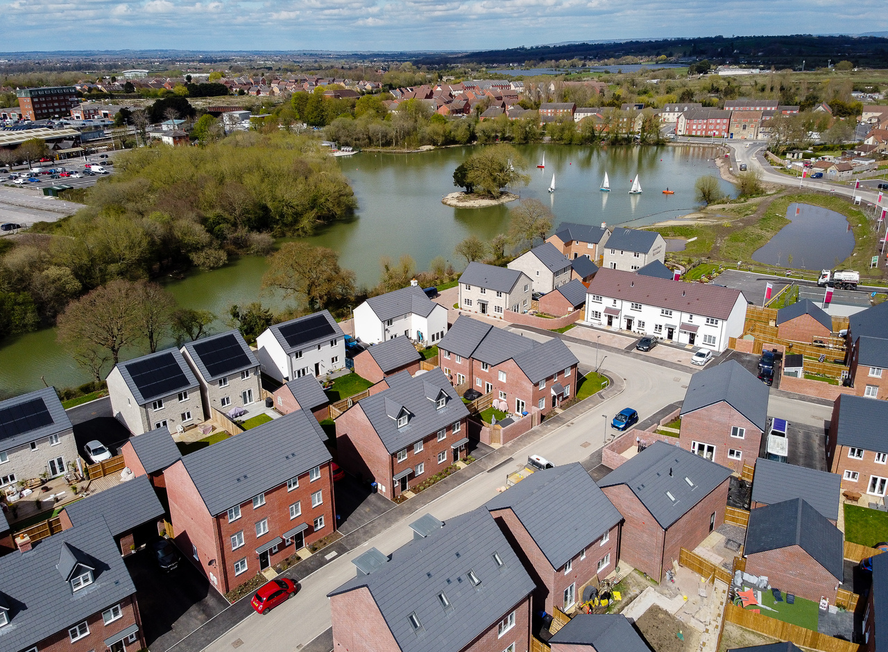 Houses for Sale in Westbury Spinnaker Linden Homes